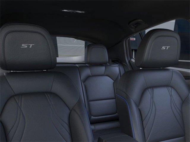 2025 Buick NV Sport Touring FWD