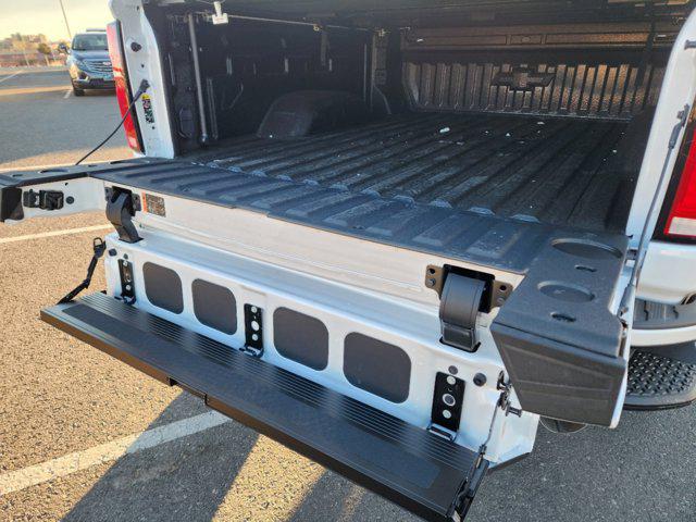 2025 Chevrolet Silverado 3500HD High Country 4WD