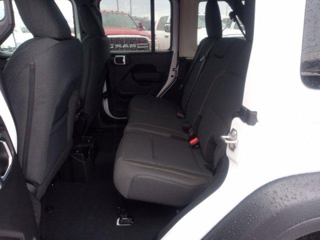 2025 Jeep Wrangler 4-Door Summit 4x4
