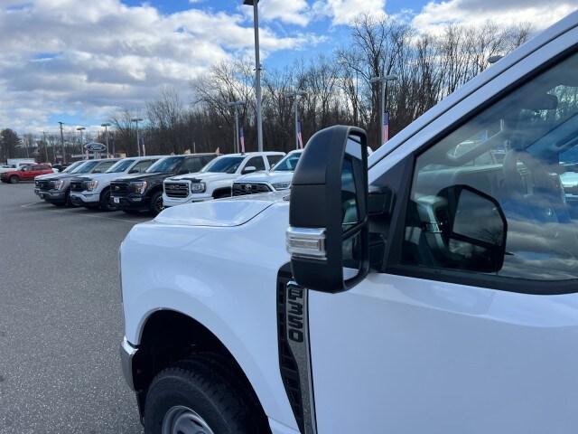 2024 Ford F-350 XL