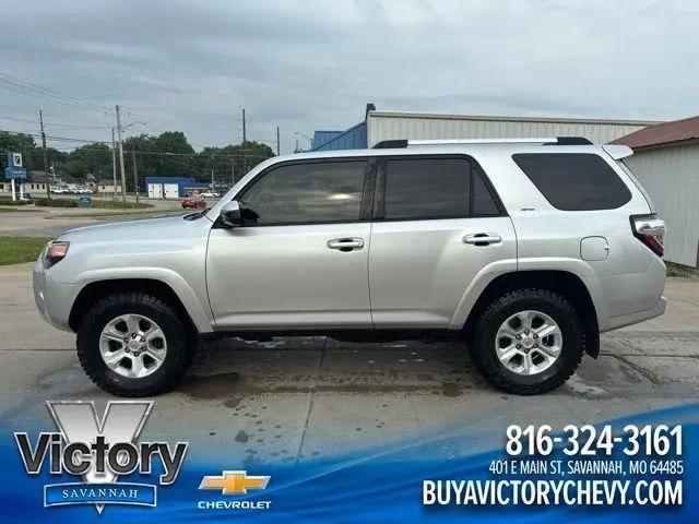 2019 Toyota 4Runner SR5 for sale in Savannah, MO
