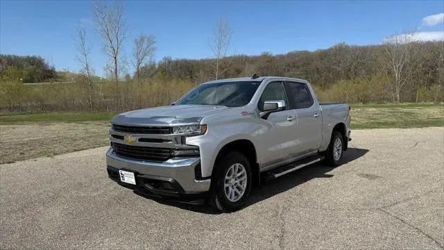 2020 Chevrolet Silverado 1500 4WD Crew Cab Short Bed LT for sale in Fergus Falls, MN