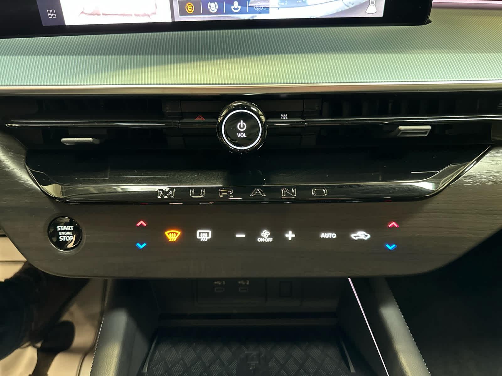 2025 Nissan Murano SL - Photo 18