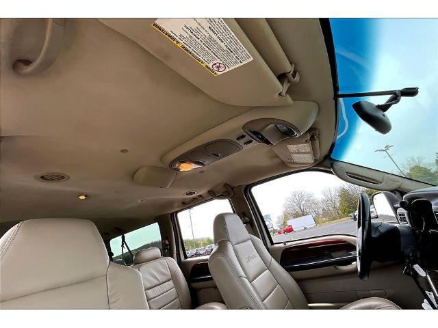 2005 Ford Excursion Limited