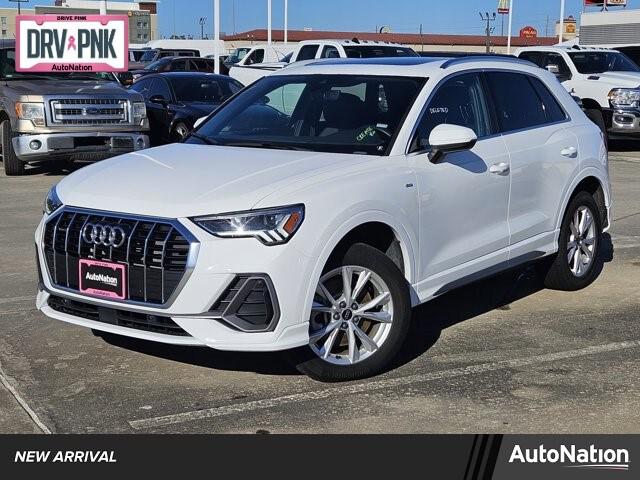 2024 Audi Q3 Premium 45 TFSI S line quattro Tiptronic