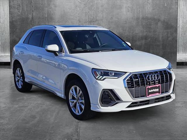 2024 Audi Q3 Premium 45 TFSI S line quattro Tiptronic