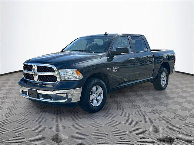 2020 RAM 1500 Classic SLT Crew Cab 4x4 57 Box