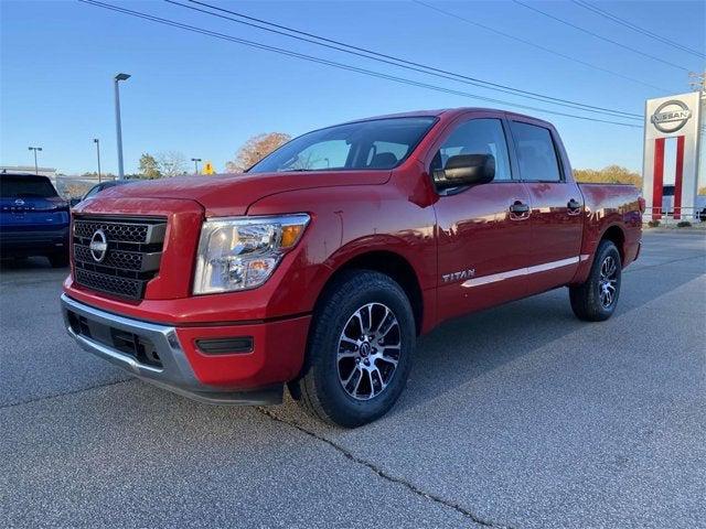 2023 Nissan TITAN Crew Cab SV 4x2