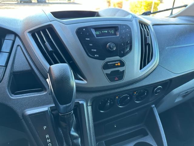 2019 Ford Transit Low Roof w/60/40 Side Door w/RWB Van 3D