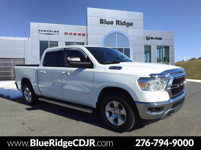 2019 RAM 1500 Big Horn/Lone Star Crew Cab 4x4 57 Box