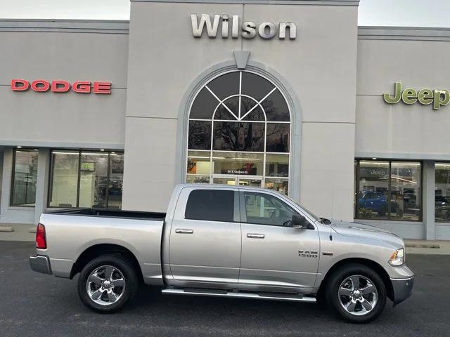 2017 RAM 1500 Big Horn Crew Cab 4x2 57 Box