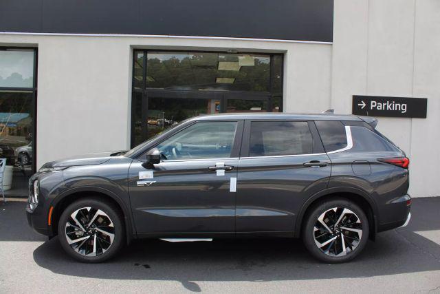 2025 Mitsubishi Outlander PHEV SE S-AWC for sale in Bethel Park, PA