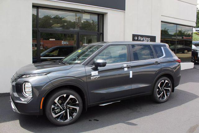 2025 Mitsubishi Outlander PHEV SE S-AWC