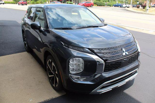 2025 Mitsubishi Outlander PHEV SE S-AWC