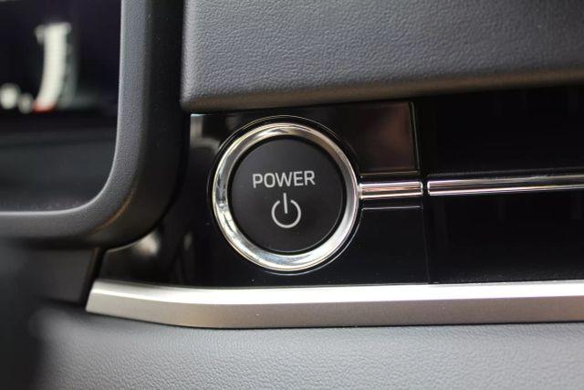 2025 Mitsubishi Outlander PHEV SE S-AWC