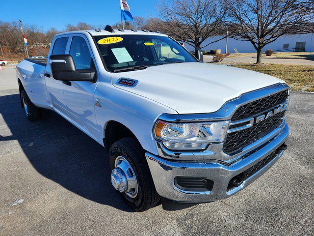 2023 RAM 3500 Tradesman Crew Cab 4x4 8 Box