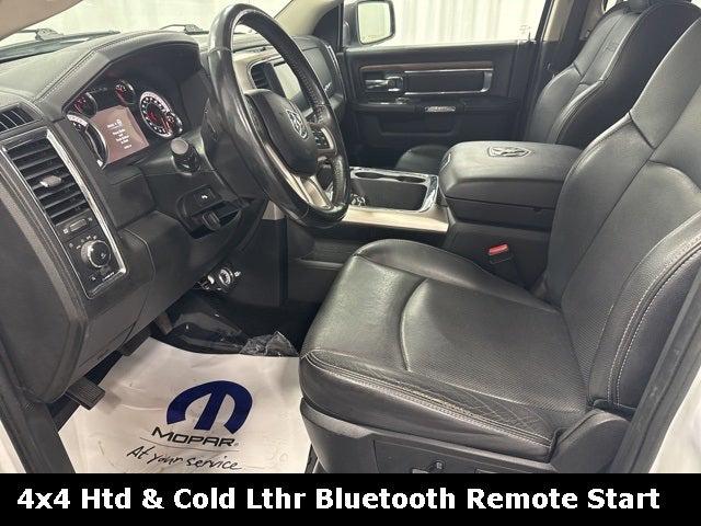 2017 RAM 1500 Laramie Crew Cab 4x4 57 Box