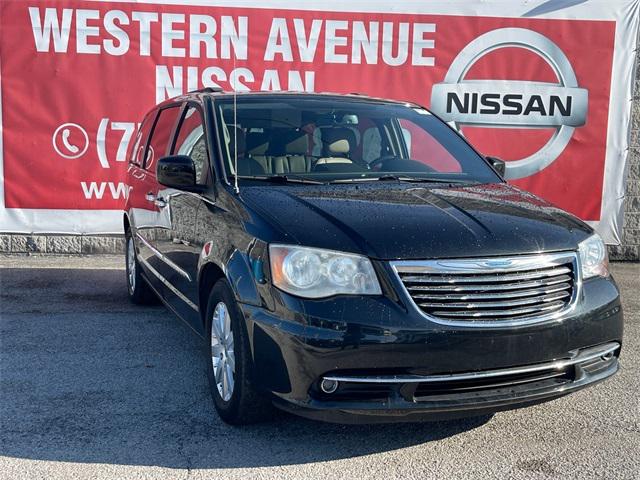 2016 Chrysler Town and Country Touring