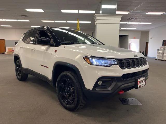 2023 Jeep Compass Trailhawk 4x4