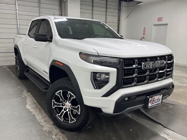 2024 GMC Canyon 4WD AT4