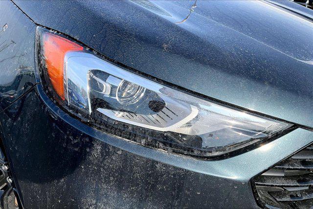 2022 Ford Edge SE