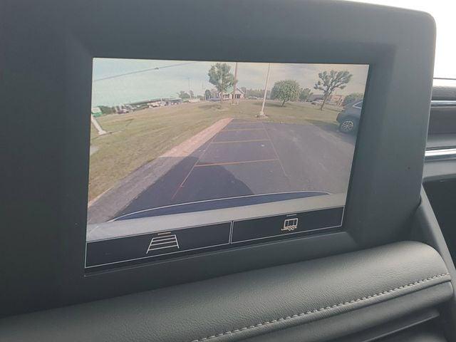 2023 Chevrolet Suburban 4WD LS
