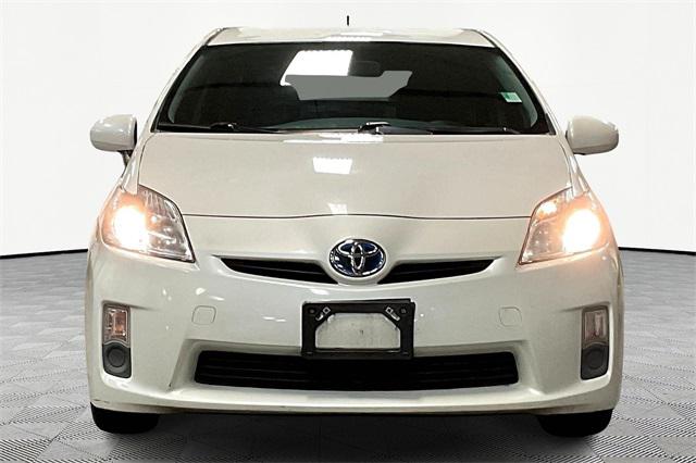 2010 Toyota Prius III