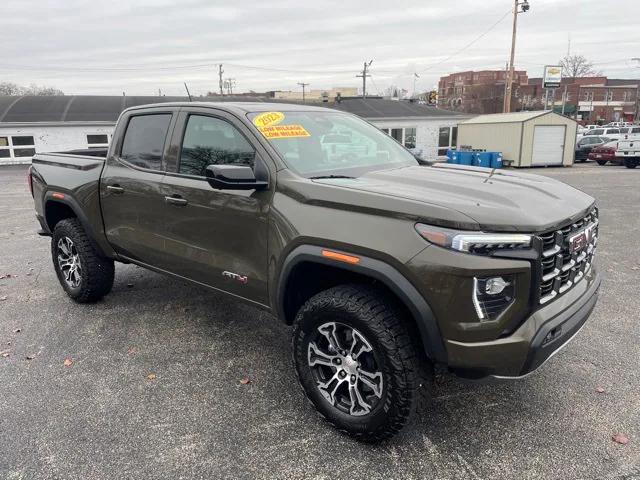 2023 GMC Canyon 4WD Crew Cab Short Box AT4