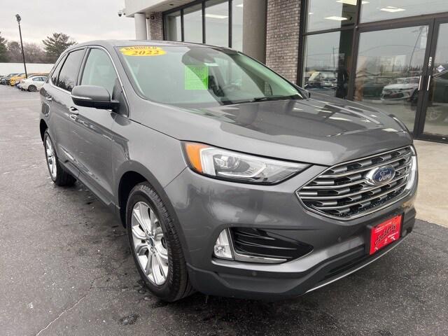 2022 Ford Edge Titanium