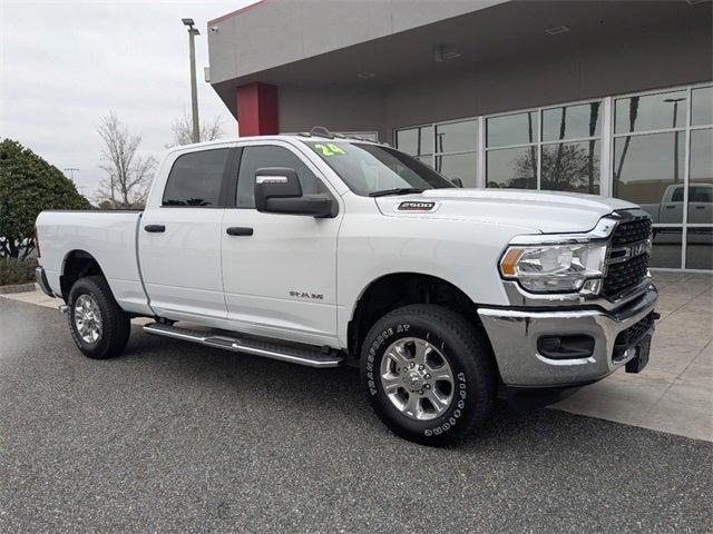 2024 RAM 2500 Big Horn Crew Cab 4x4 64 Box