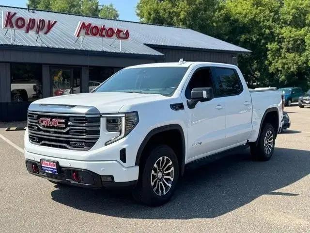 2022 GMC Sierra 1500 4WD Crew Cab Short Box AT4 for sale in Forest Lake, MN