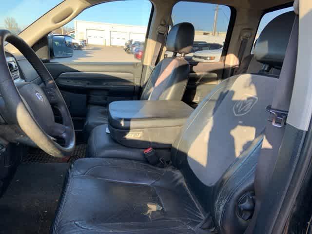 2004 Dodge Ram 3500 SLT/Laramie