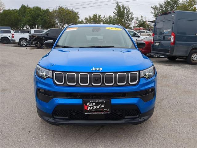 2022 Jeep Compass Latitude FWD