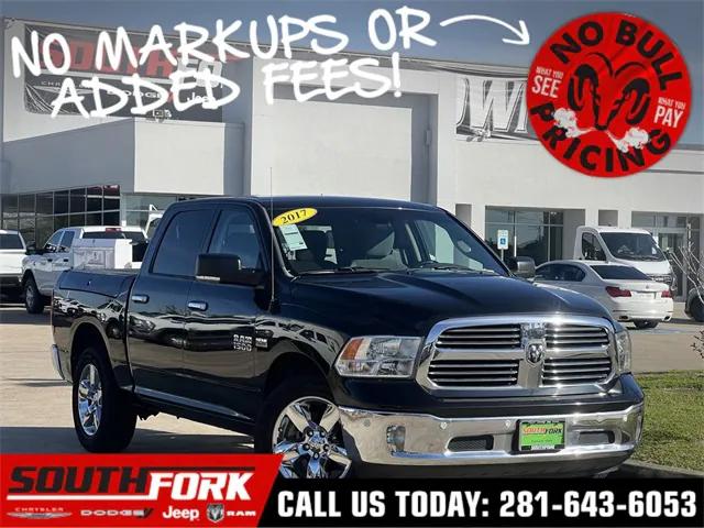 2017 RAM 1500 Lone Star Crew Cab 4x2 57 Box