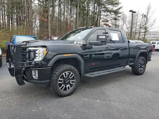 2022 GMC Sierra 2500HD 4WD Crew Cab Standard Bed AT4