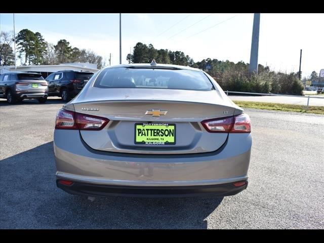 2022 Chevrolet Malibu FWD LT