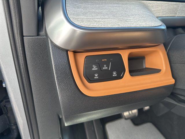 2025 Volkswagen ID. Buzz Pro S