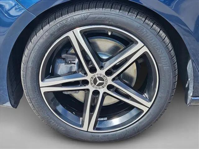 2021 Mercedes-Benz A 220 A 220