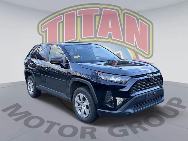 2022 Toyota RAV4 LE [8]