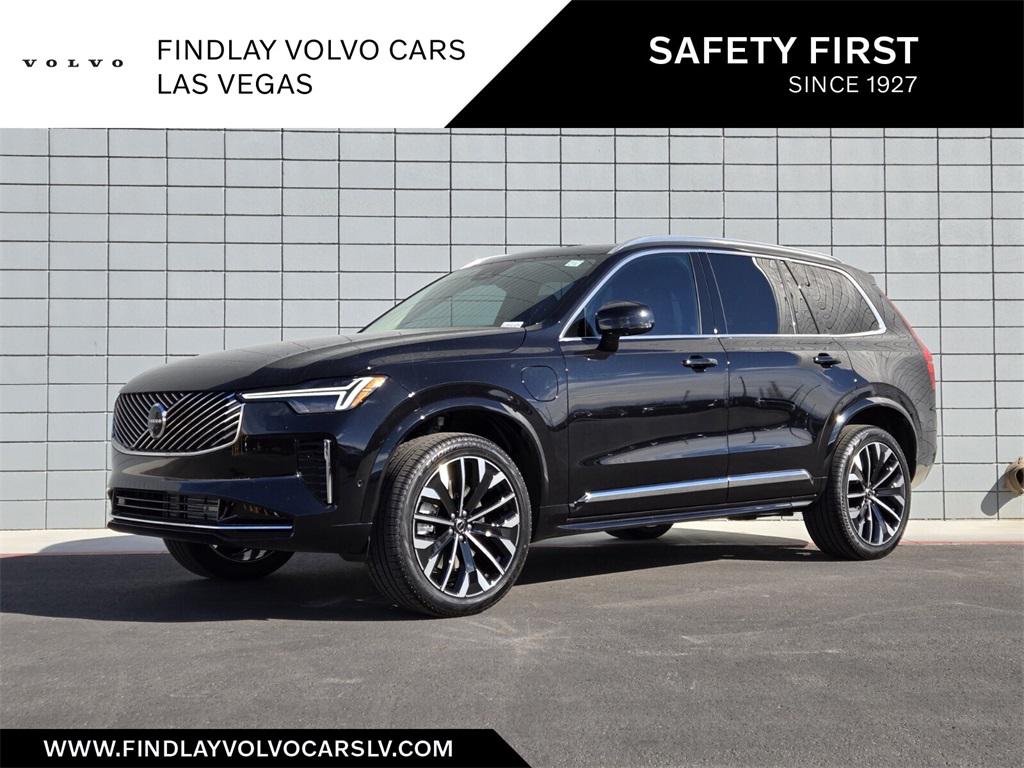 2025 Volvo XC90 Plus's photo
