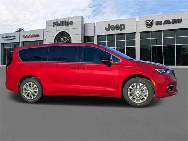 2025 Chrysler Pacifica PACIFICA SELECT AWD