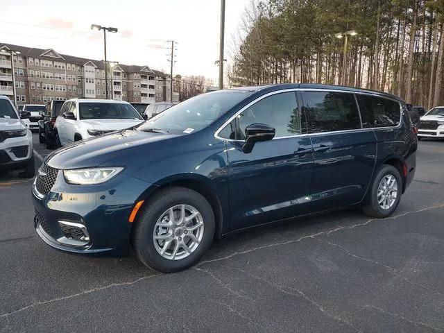 2025 Chrysler Pacifica PACIFICA SELECT