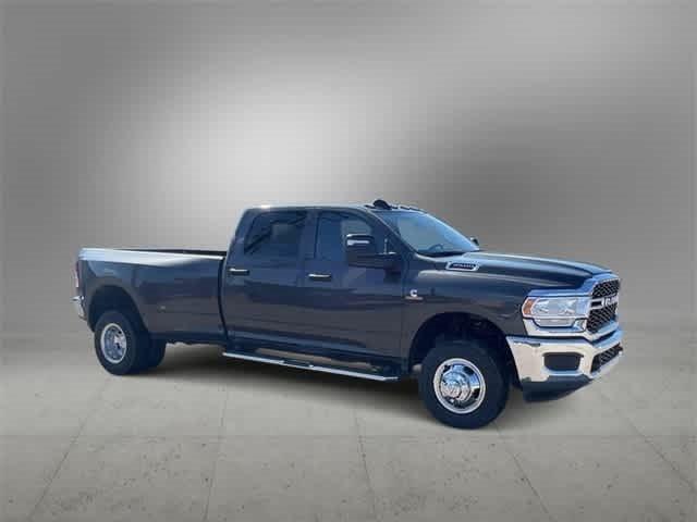 2024 RAM Ram 3500 RAM 3500 TRADESMAN CREW CAB 4X4 8 BOX