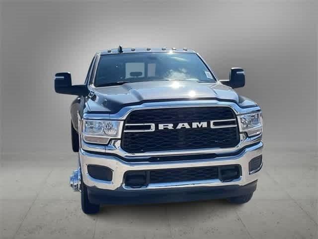 2024 RAM Ram 3500 RAM 3500 TRADESMAN CREW CAB 4X4 8 BOX