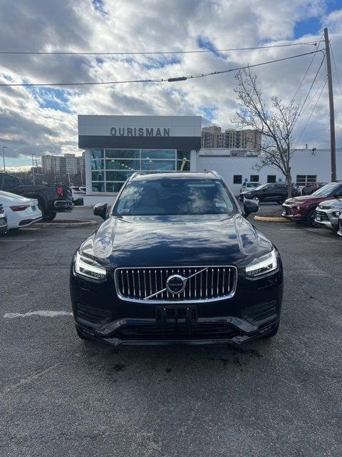 2020 Volvo XC90 T6 Momentum 7 Passenger