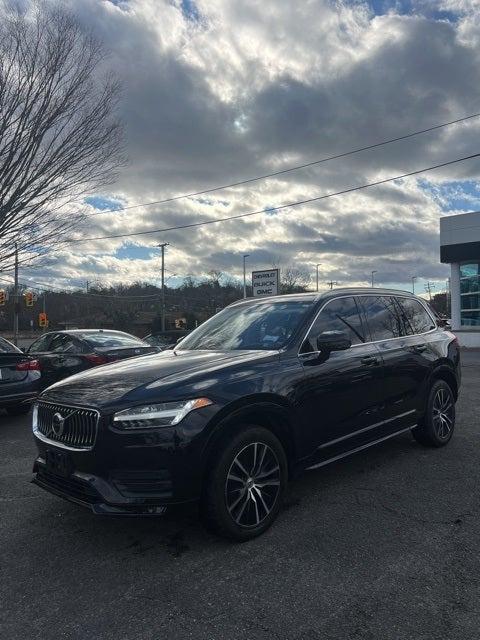 2020 Volvo XC90 T6 Momentum 7 Passenger