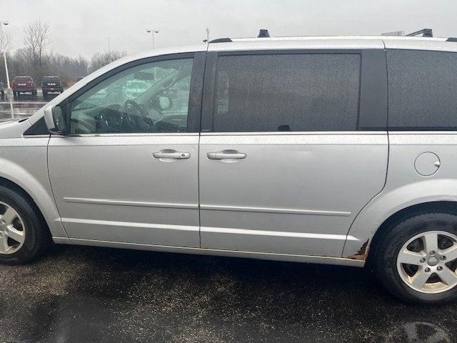 2011 Dodge Grand Caravan Crew