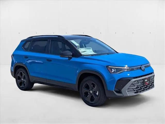 2025 Volkswagen Taos 1.5T SE Black