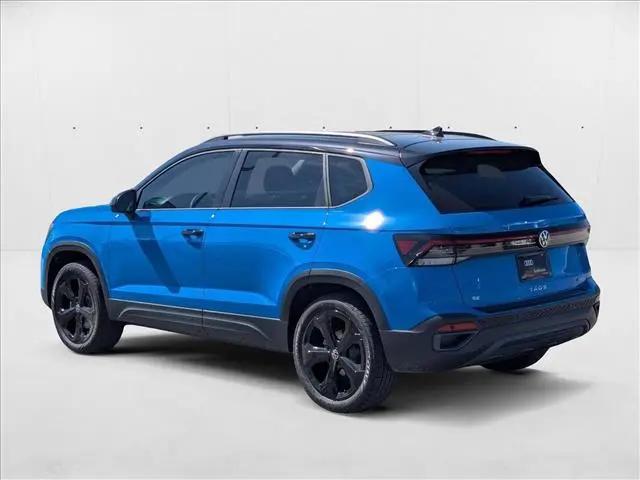2025 Volkswagen Taos 1.5T SE Black