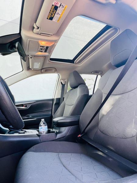 2020 Toyota RAV4 Hybrid XLE